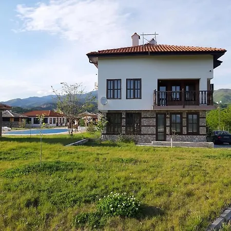 Gasthof за гости в село любовище Lyubovishte