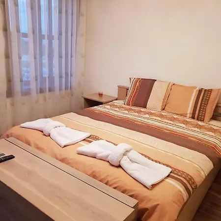 за гости в село любовище بيت ضيافة Lyubovishte