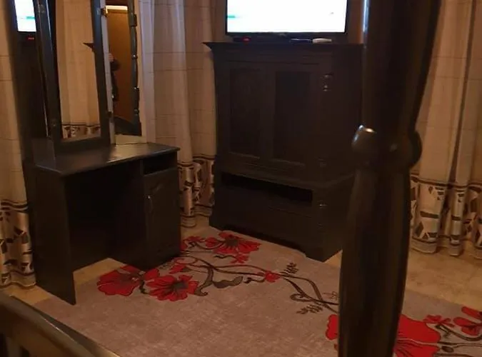 за гости в село любовище Konukevi