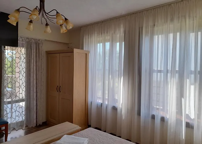 Konukevi за гости в село любовище